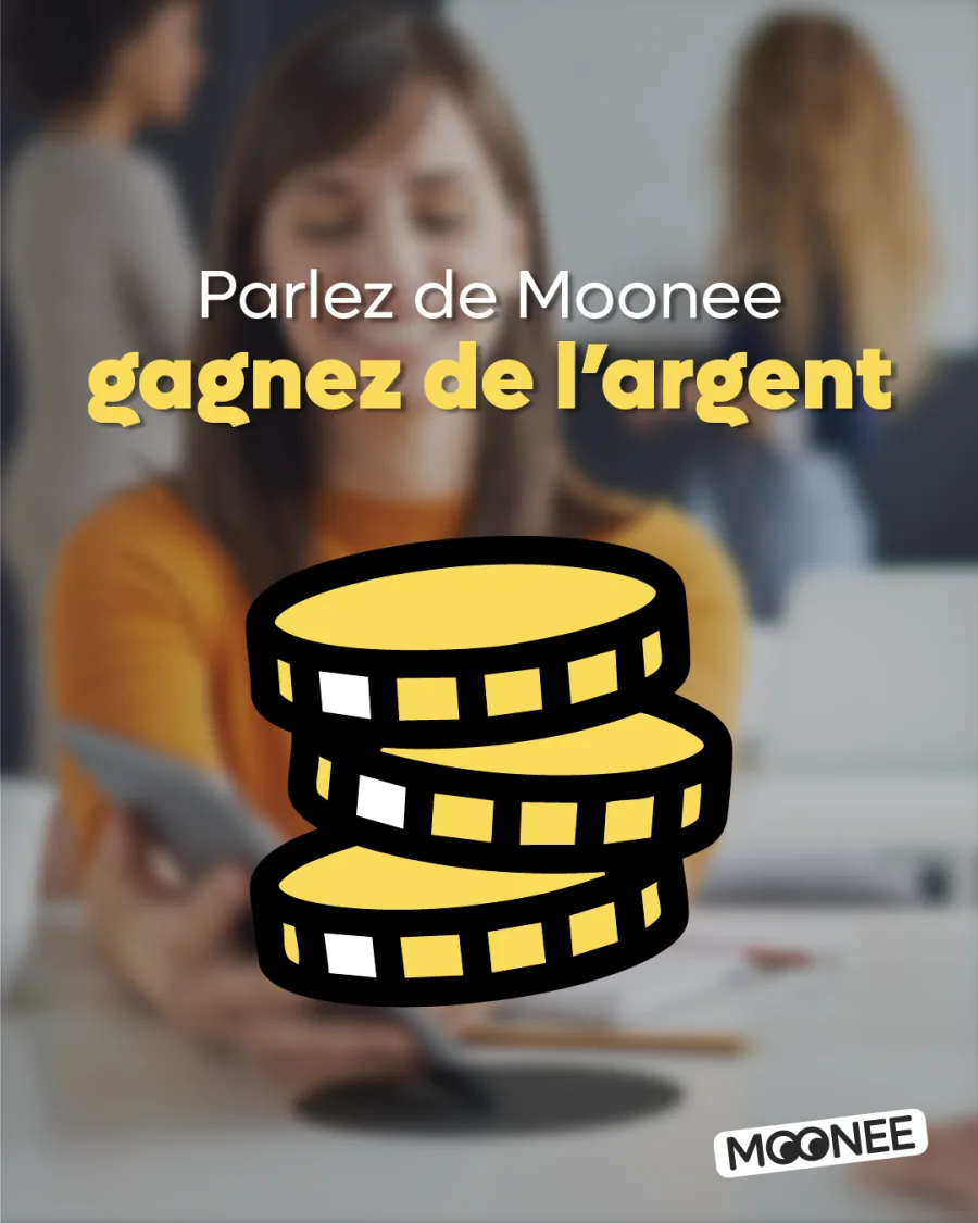 Professionnel échangeant autour d'un dossier client